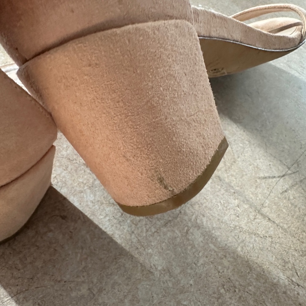 Stuart Weitzman Simple Sandal - Picture 4 of 8